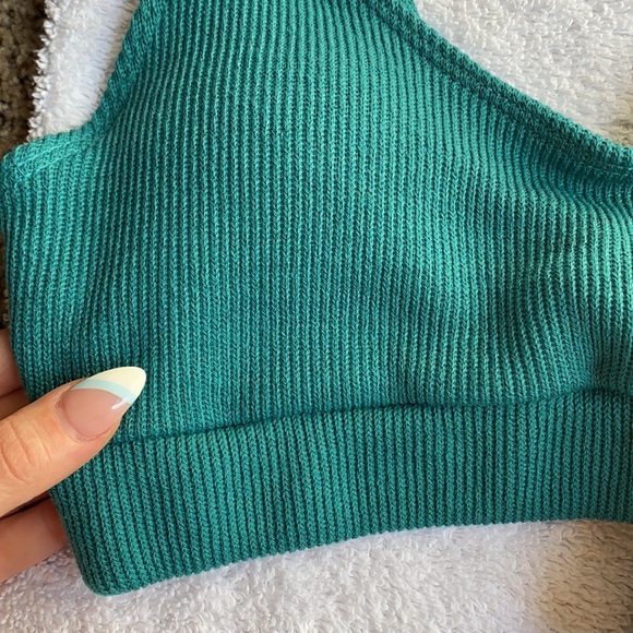 SALE! Set of TWO, never worn bikinis. SO CUTE - Picture 3 of 5